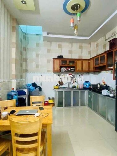 NHÀ 1T1L 50M2 BÙI QUANG LÀ  P12 SÁT SIÊU THỊ EMART2 SỔ HỒNG RIÊNG GIÁ