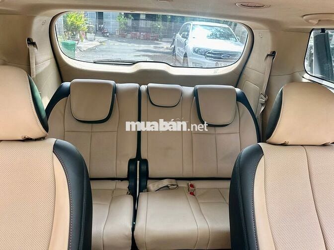 Kia Sedona 2016 3.3L GATH - 78000 km zin đẹp