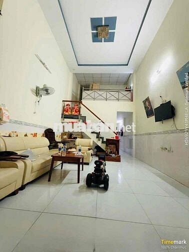 Bán nhà 4x16m, 1 lững, 3pn, sát chợ Thới Tứ. Thới Tam Thôn, Hốc Môn.