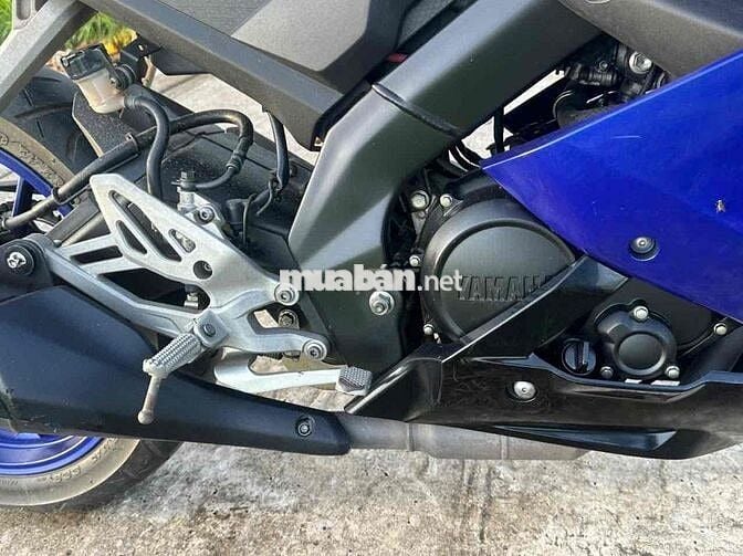 R15 2018 zin đẹp