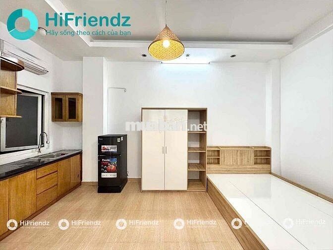 Studio phòng mới xây siêu rộng 35m2 gần vòng xoay Dân Chủ