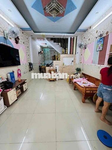 NHÀ 1T1L 50M2 BÙI QUANG LÀ  P12 SÁT SIÊU THỊ EMART2 SỔ HỒNG RIÊNG GIÁ