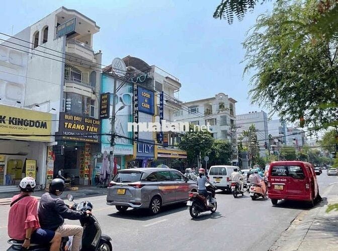 ✨ Cho thuê nhà mặt tiền Nguyễn Gia Trí (D2 cũ) – Quận Bình Thạnh ✨
