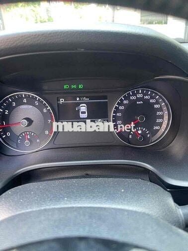 Kia K3 2021 Deluxe 1.6 MT - 65000 km