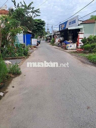 chủ gửi bán lô đất nền mặt tiền giồng sắn khu dân cư đông kín