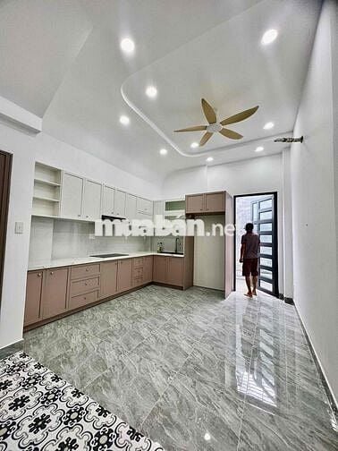 Nhà Mới DT 280m2 1Trệt 4Lầu 6Pn 7Wc Sân Thượng Hẻm Xe Tải Vỉa Hè Mát
