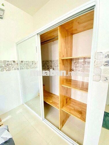 Phòng trọ ban công tách bếp 5TR2 Quận 10