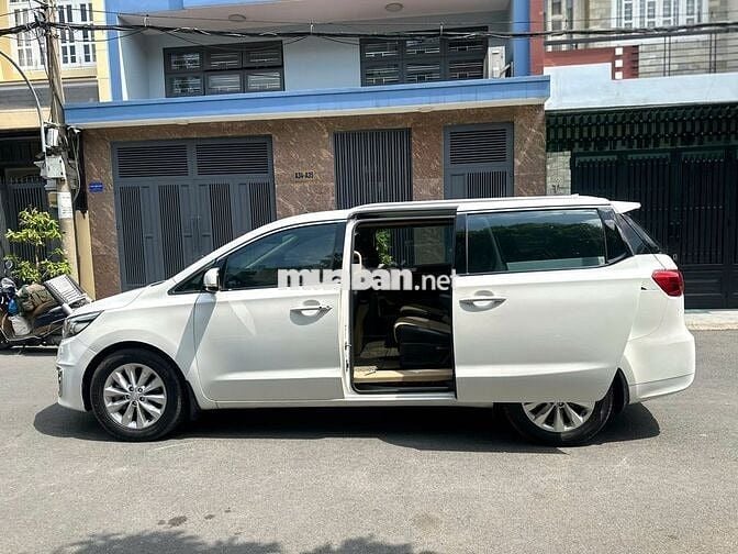 Kia Sedona 2016 3.3L GATH - 78000 km zin đẹp