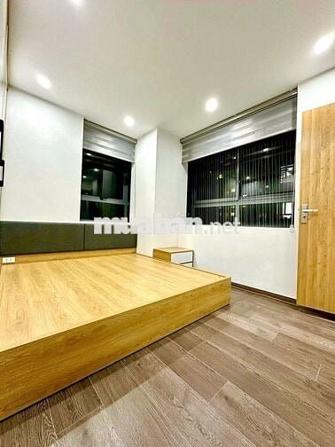 NÓNG HỪNG HỰC! Chung cư Hồ Gươm plaza Hà Đông 76m2,Giá 4.xx tỷ( có sổ)
