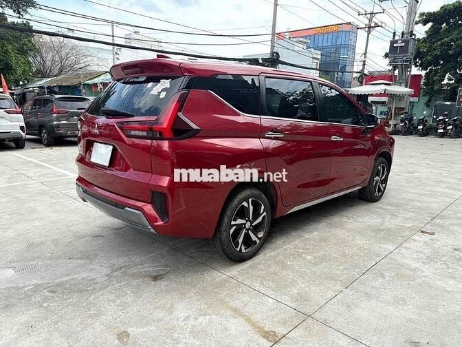 Xpander Premium 2023 xe hãng hỗ trợ trả góp