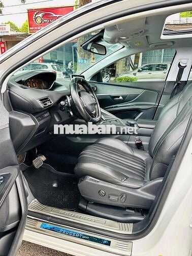 Peugeot 5008 2018 1.6L Turbo - 86000 km