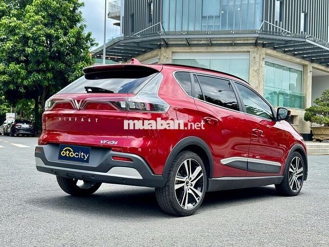 VinFast VFe34 2022 - Màu đỏ - 2v3km