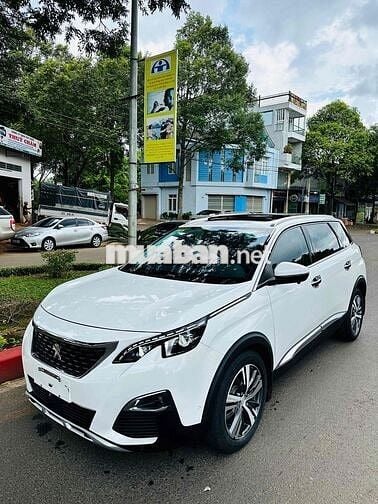 Peugeot 5008 2018 1.6L Turbo - 86000 km