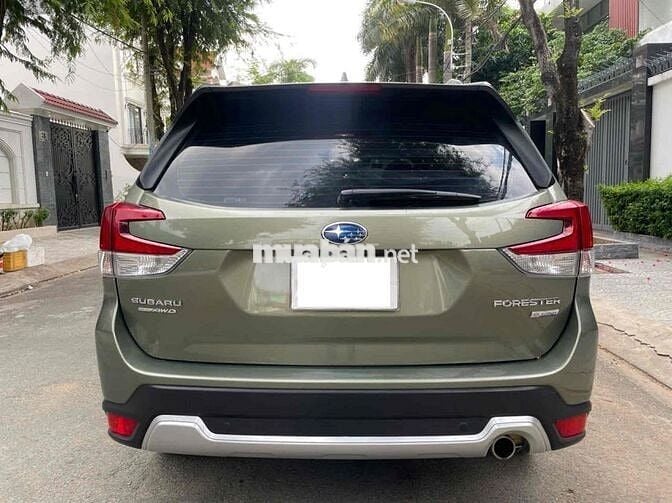 Subaru Forester 1/2020 I-S Eyesight - 82000 km