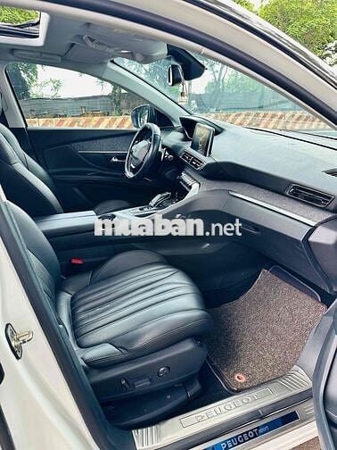 Peugeot 5008 2018 1.6L Turbo - 86000 km