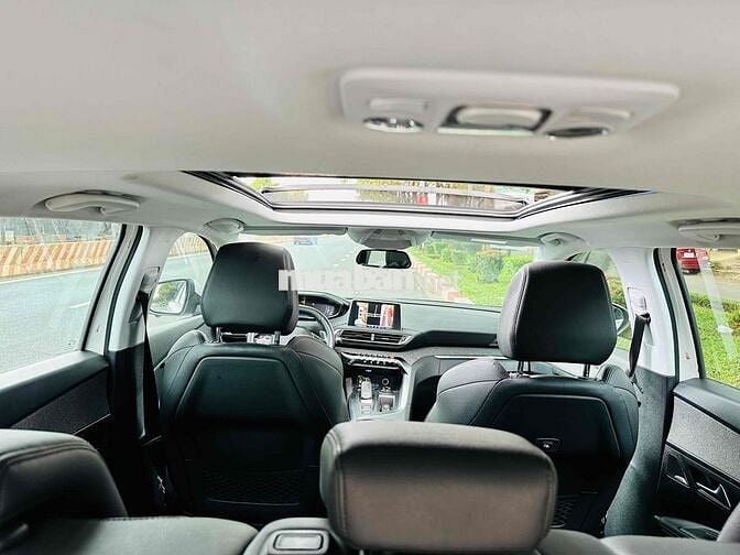 Peugeot 5008 2018 1.6L Turbo - 86000 km
