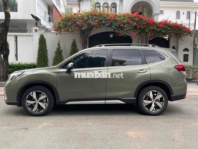 Subaru Forester 1/2020 I-S Eyesight - 82000 km