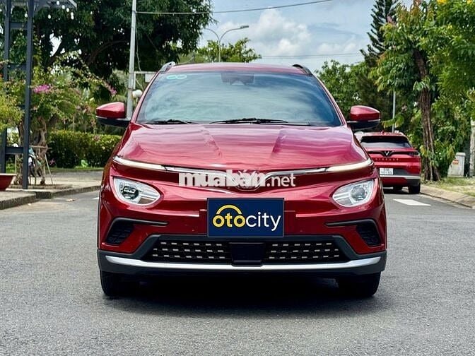 VinFast VFe34 2022 - Màu đỏ - 2v3km