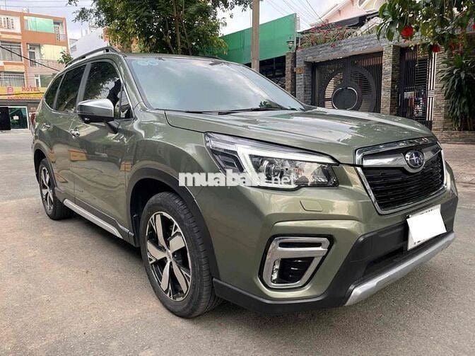 Subaru Forester 1/2020 I-S Eyesight - 82000 km
