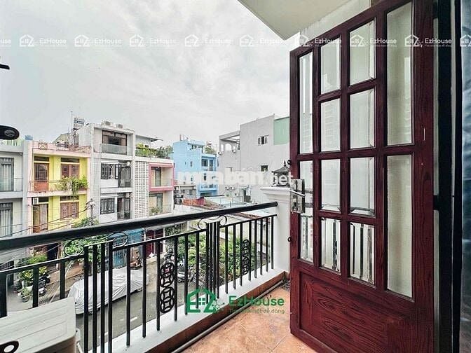 NGAY NHÀ THI ĐẤU PHÚ THỌ QUẬN 10