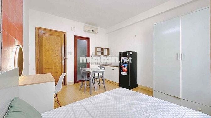 🏡 Căn Hộ Dịch Vụ Full NT - Cửa Sổ Thoáng - Ngay Chợ Bà Chiểu - ĐH UEF