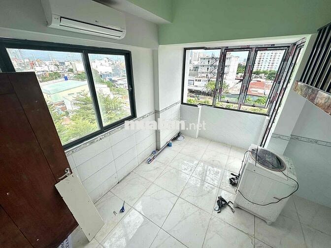 Studio Ban Công DT_45M2 Full Nội Thất Máy Giặt Riêng Gần Đại Học VLU