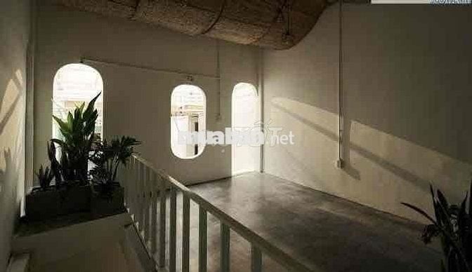 Cho thuê nhà HXH Thành Thái Q10, 4x19m nở hậu 6.8m, 28tr