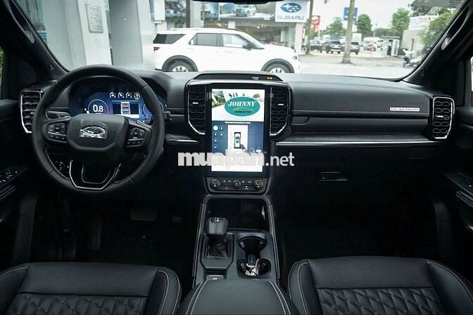 Ford Everest Platinum–Xe sang,full option,giá tốt