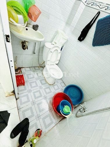 2,68 tỷ Nhà nhỏ có sổ hồng Hưng phú P10Q8 nhà đẹp ở liền