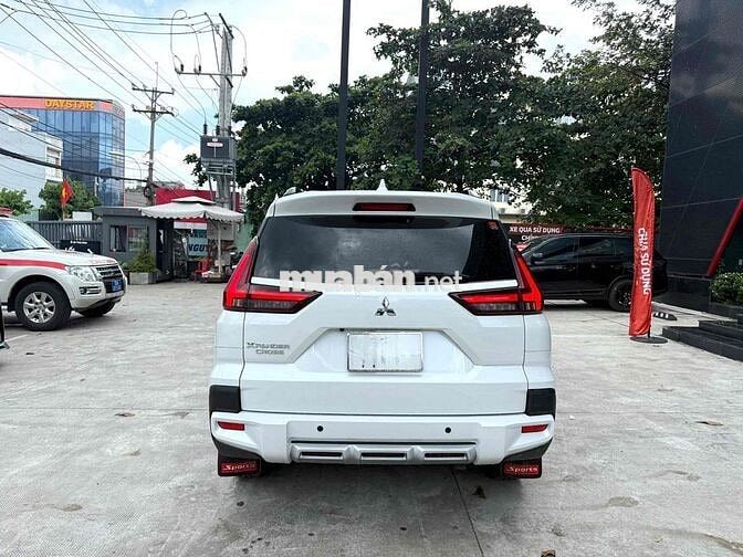 Xpander Cross 2024- chạy chỉ 10 ngàn cây
