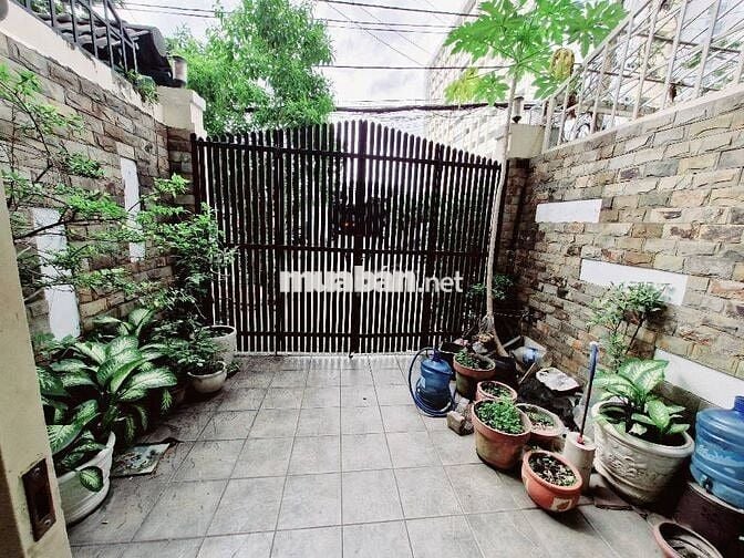 Bán Nhà Đẹp Cao Lỗ Q8 – 4PN, 4WC – Gần Bệnh Viện Q8 & TTTM PARCMALL
