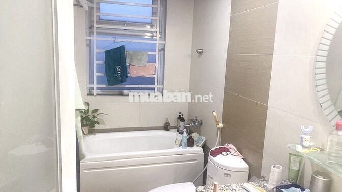 Chỉ 4.9 tỷ hẻm xe hơi 3 tầng dt 57m2 dt san 171m2. Hiệp bình phước.