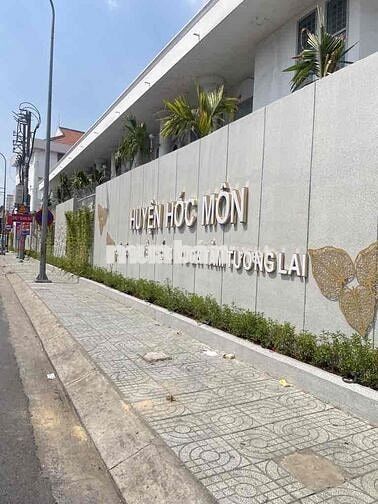 MT LÊ LỢI, CÁCH NGÃ 5 TTHM 50M, HÓC MÔN, 4TẦNG KẸP HẺM KD TẤP NẬP TỐT