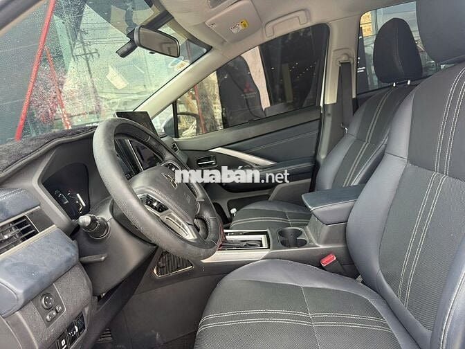 Mitsubishi Xpander Cross Trắng 2024 - Odo 13.500km