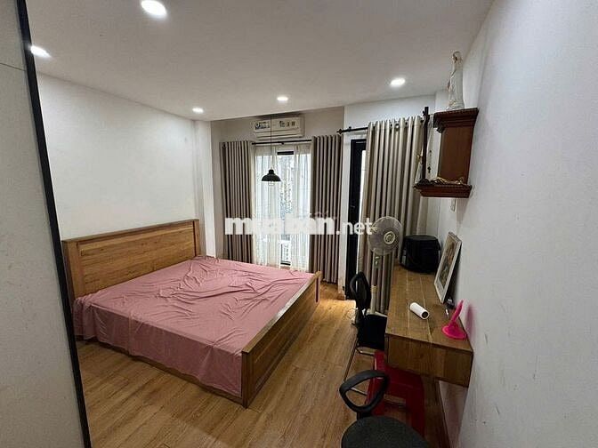 Cho thuê nhà hẻm BG Mạc Đỉnh Chi P Đakao Quận 1