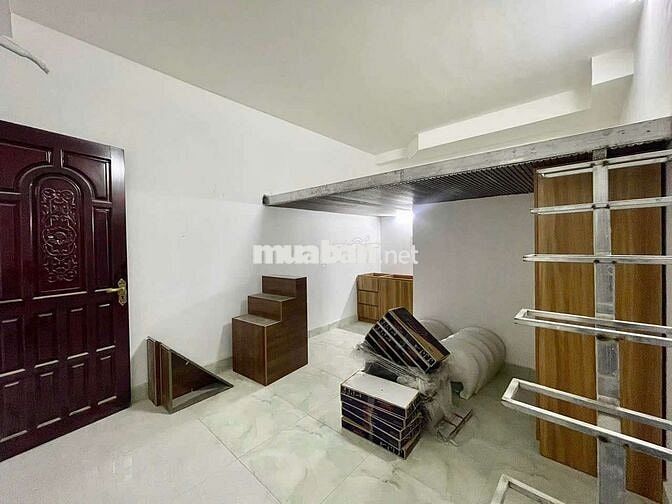 DUPLEX MỚI XÂY NGAY ETOWN CỘNG HÒA CÓ MÁY LẠNH GÁC CAO CHỈ 4TRxxx