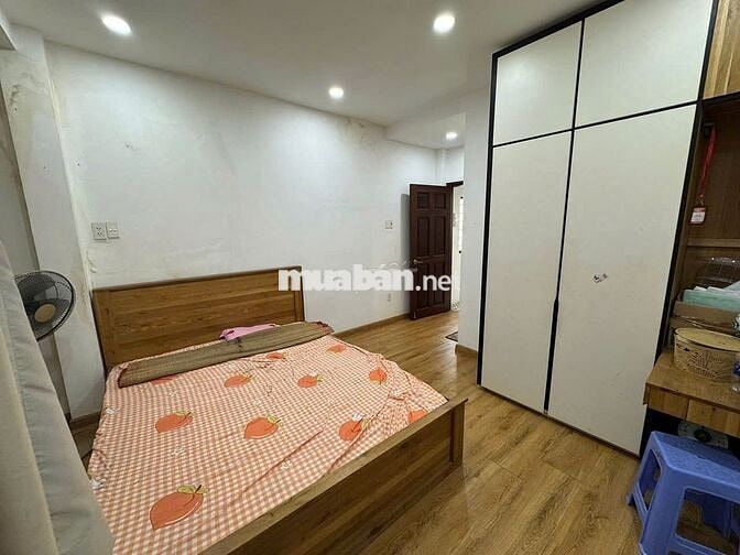 Cho thuê nhà hẻm BG Mạc Đỉnh Chi P Đakao Quận 1