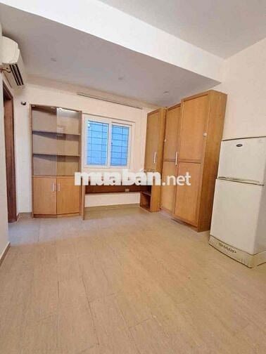 Cần bán nhà 81m2 4.9 tỷ Nam Thành Công, C18 Bộ Công An 36 Nguyên Hông