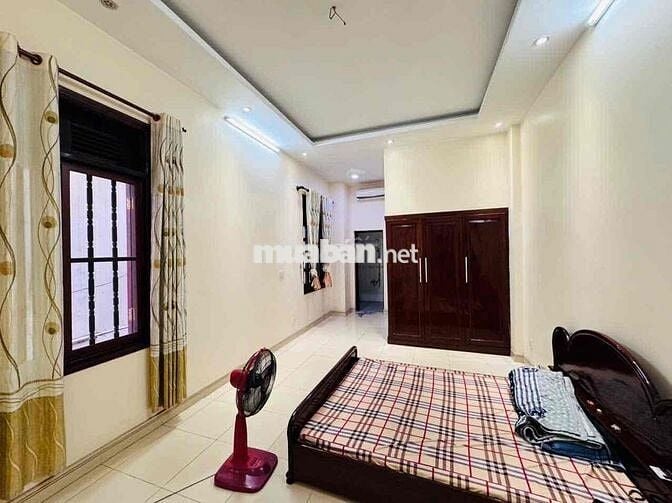 BIỆT THỰ MẶT TIỀN ĐƯỜNG TÊN KINH DOANH SẦM UẤT RẤT NGỘP GIÁ 16TỶ NHỈNH