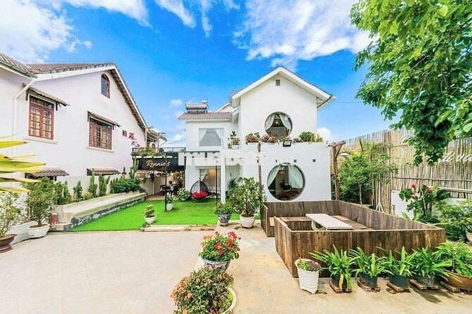 🏡 VILLA SÂN VƯỜN - THIẾT KẾ ĐẸP NGAY PHỐ - ĐƯỜNG TRƯỚC NHÀ 8M - 378M2