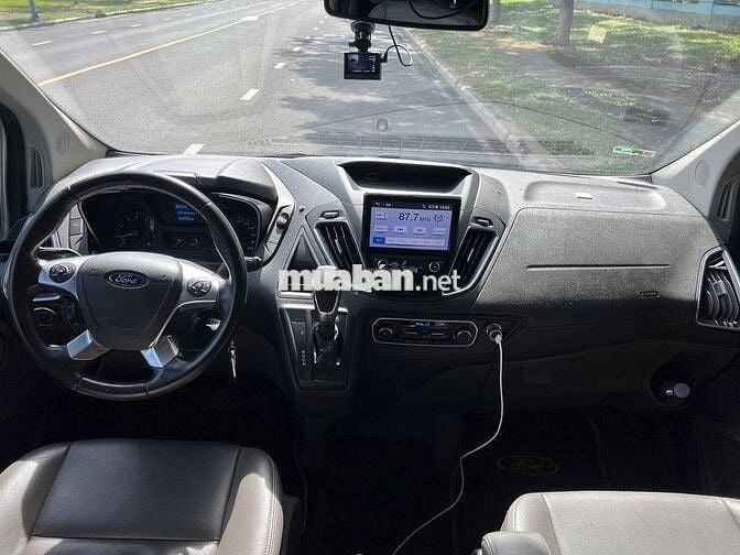 Ford Tourneo Titanium 2.0 AT 2019 - 31000 km