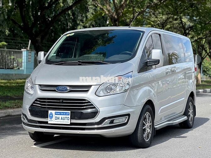 Ford Tourneo Titanium 2.0 AT 2019 - 31000 km