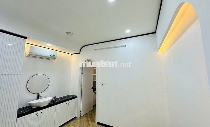 Chính chủ Bán nhà Hẻm xe hơi sát Mặt Tiền Lê Văn Sỹ, 3.7x12m,10.5 tỷTL