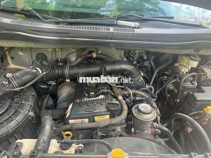 Toyota Innova 2012 E - 120000 km
