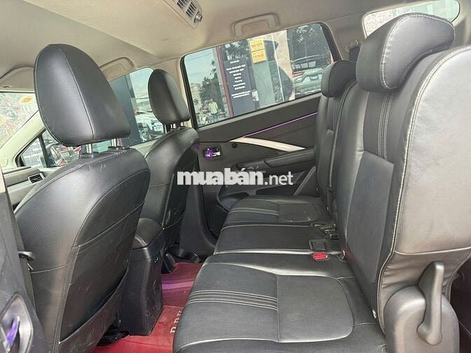 Mitsubishi Xpander Premium 2023 - Odo 49.300 km