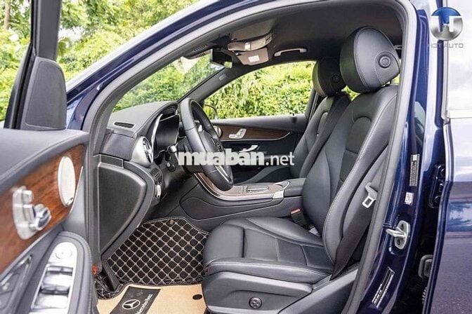 Mercedes Benz GLC 2022 200 4MATIC - 20000 km