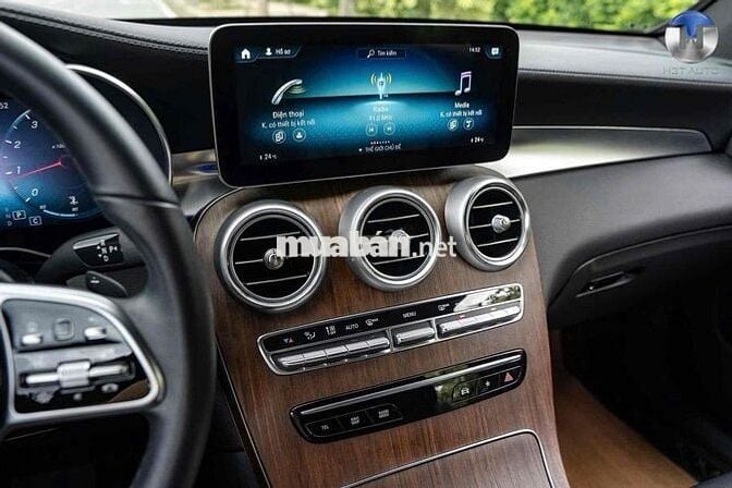 Mercedes Benz GLC 2022 200 4MATIC - 20000 km