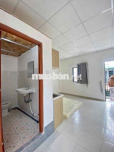 ➡️🔑Chi thuê căn Stu, bancol thoáng mát, gần trường ĐH UEF, Hutech