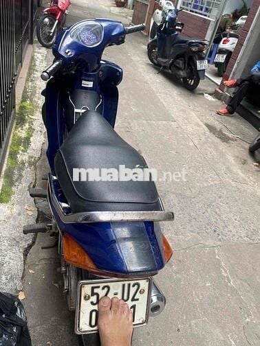 cần bán fu1 màu xanh