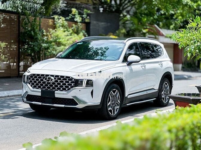 Hyundai SantaFe 2.2D Premium – 2022